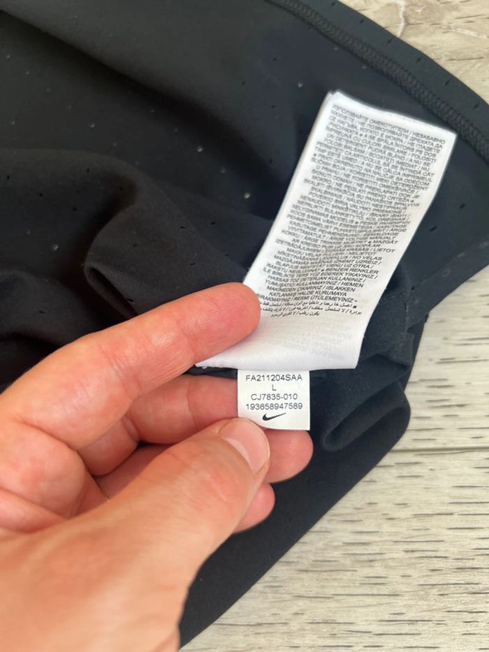 Haut Nike adv - photo numéro 5