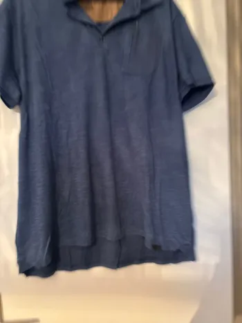Polo bleu