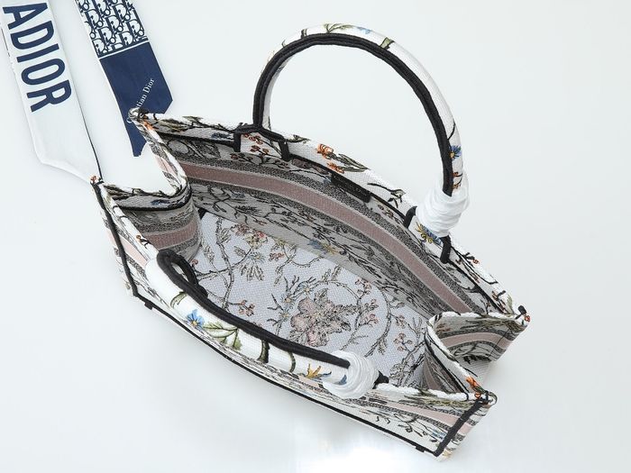 Dior Book Tote 0175 - photo numéro 8
