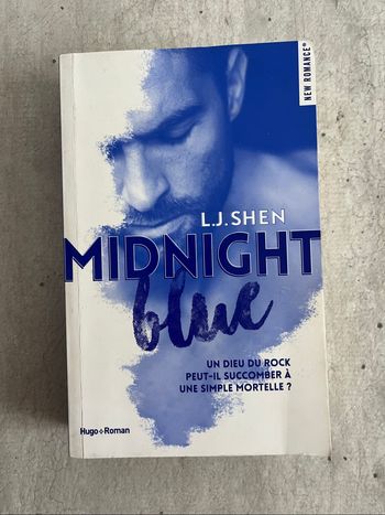 Midnight blue de L J Shen