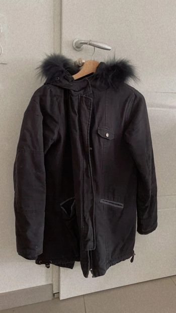 Doudoune Karl Marc John femme noire taille S fourrure