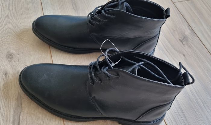 Bottines noires homme taille 42. Toutes neuves - photo numéro 4
