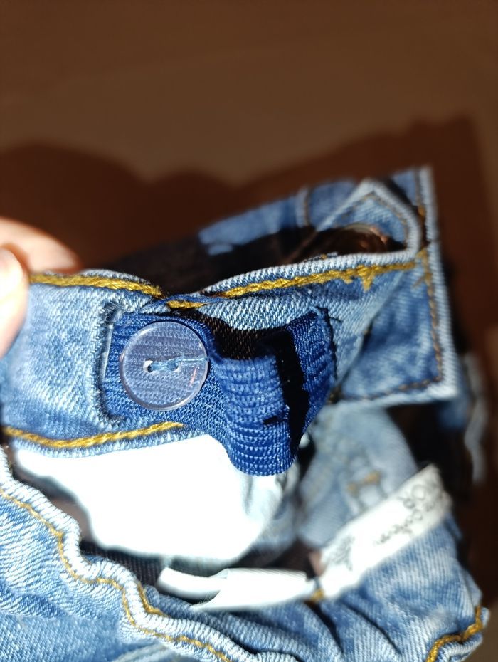 Lot 2 jeans larges fille 12 ans TBE - photo numéro 7