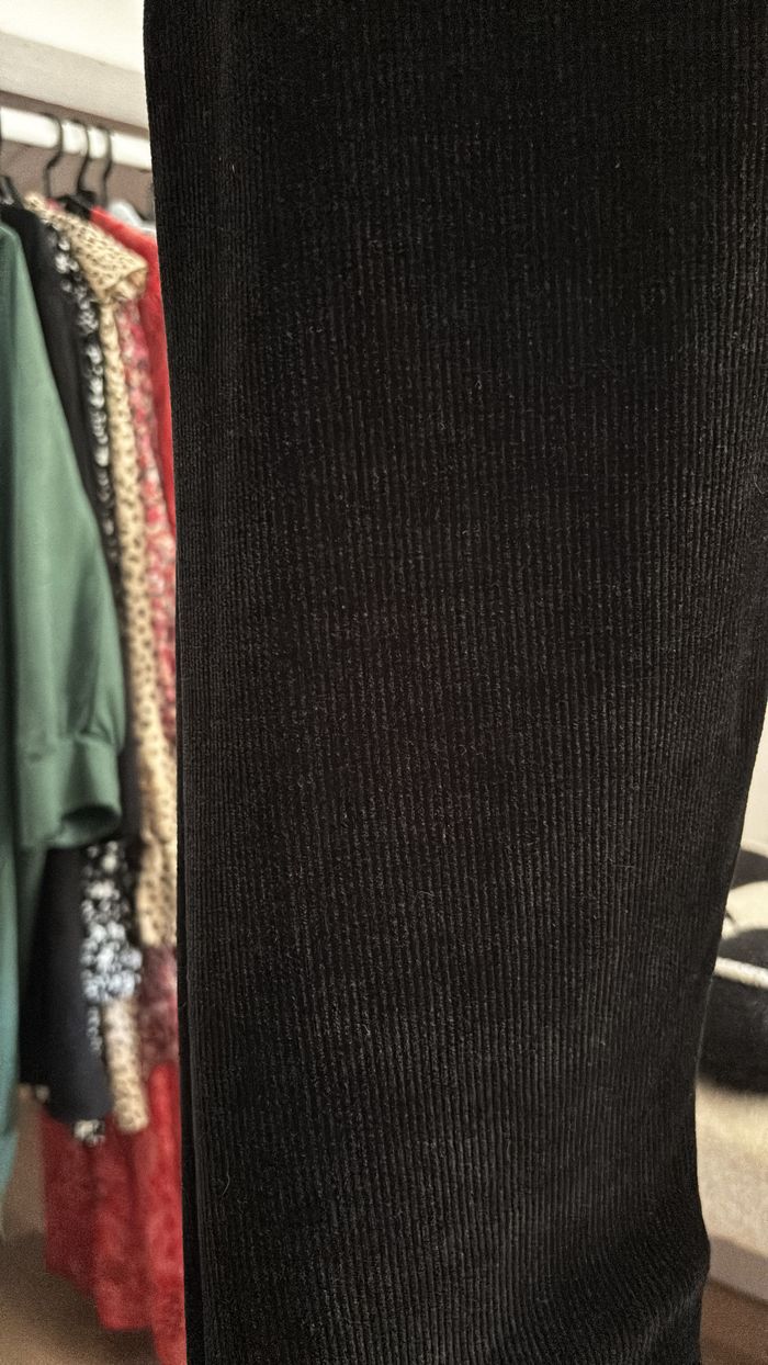 Pantalon noir velours Boutique Italienne TU - photo numéro 2