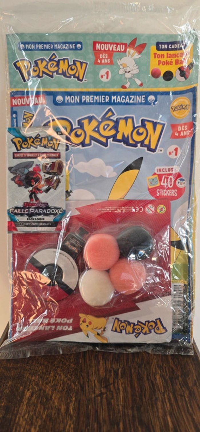Livre pokemon avec goodies