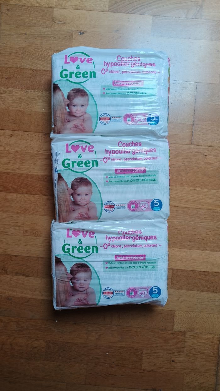 3 paquets de couches Love and green taille 5