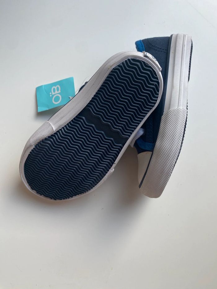 Chaussures tennis Baskets Obaibi pointure 21 neuves - photo numéro 4