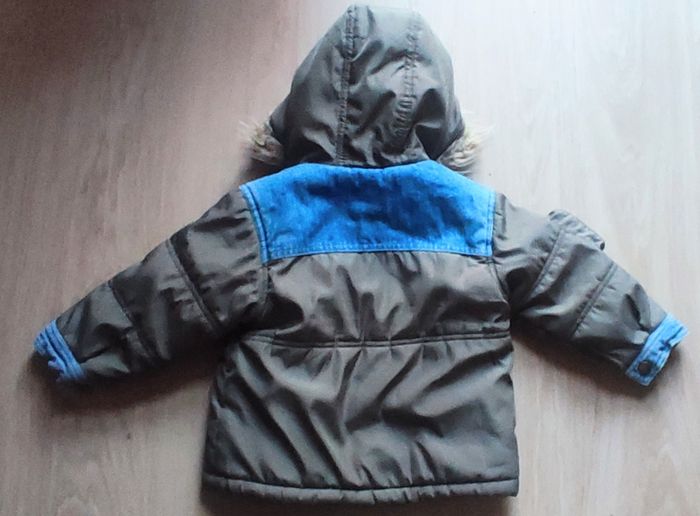 Veste kaki d'hiver enfant 2 ans