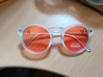 Lunettes de soleil EF Education First