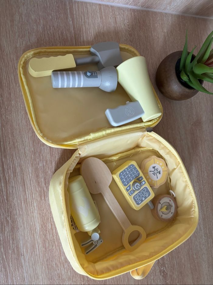 Trousse jouet en bois kit explorateur. Pompier - photo numéro 2