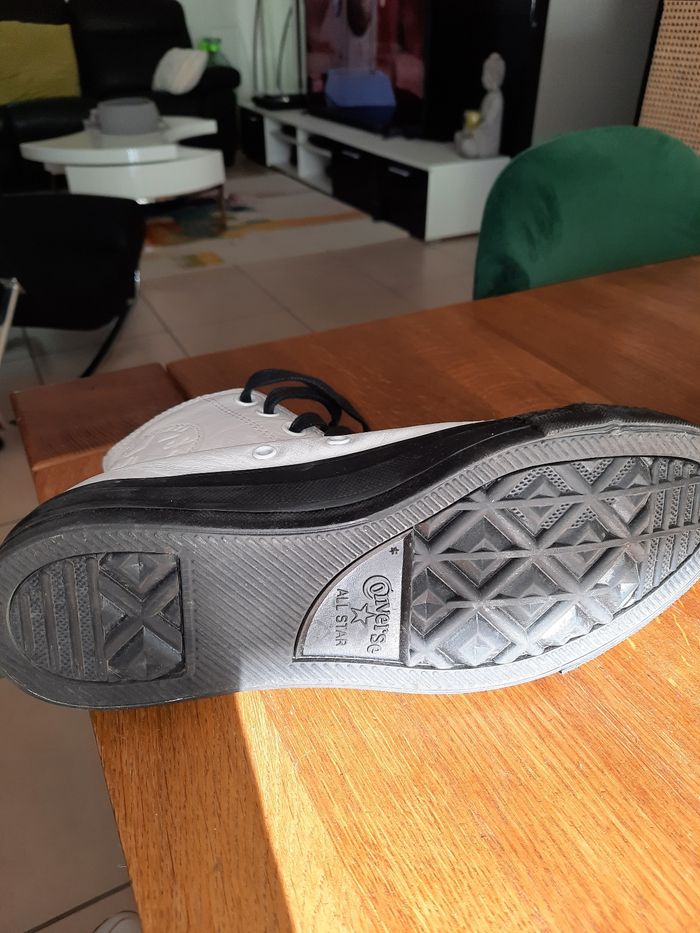 Converse all star cuir blanc semelle noire - photo numéro 4