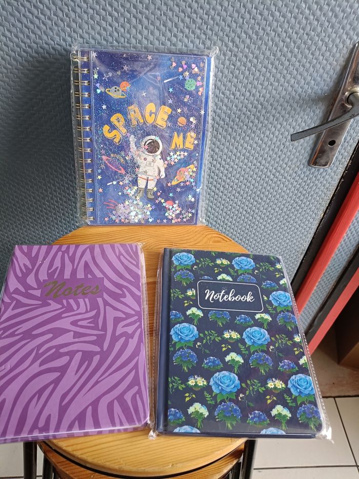 Lot de 3 notebook neufs