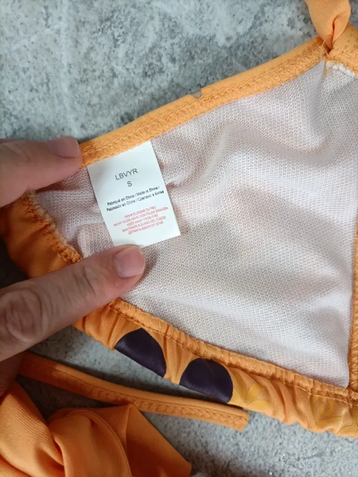 Maillot de bain deux pièces - photo numéro 4