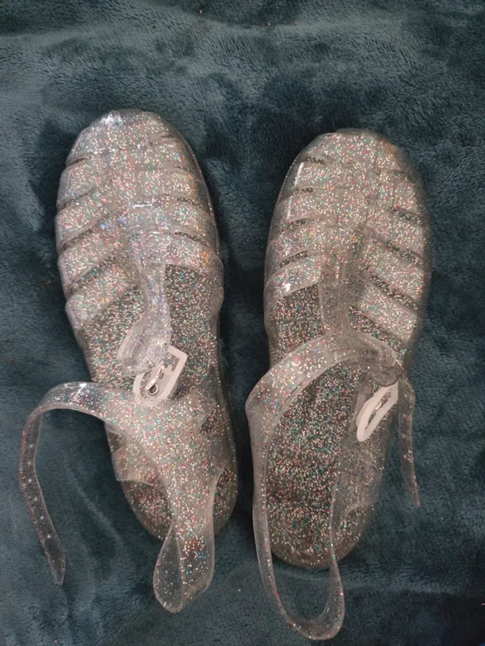 Meduses Sandale de plage taille 32 - photo numéro 2