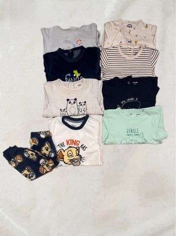 🌷Lot de 8 pyjamas bébé garçon taille 6 mois🌷