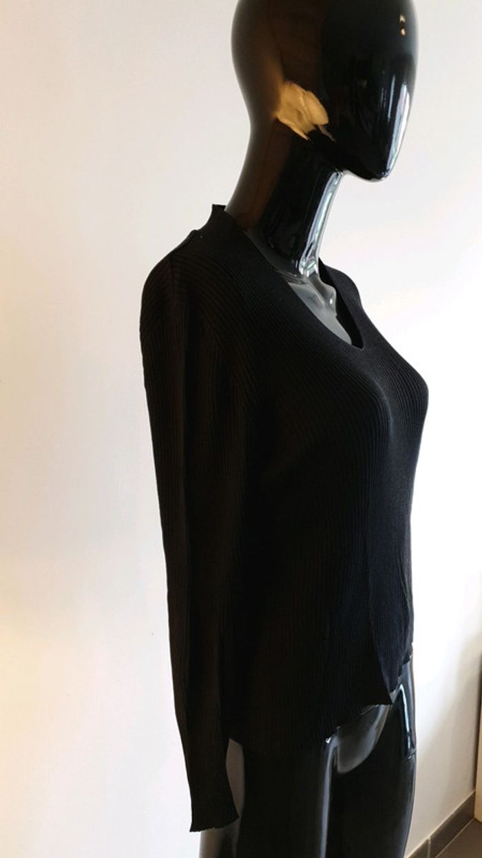 Pull leger noir - photo numéro 3