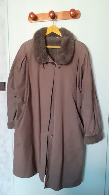 Manteau imperméable taille 42-44