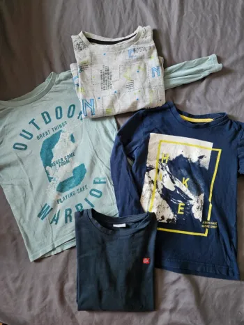 Lot de 4 t-shirts manches longues