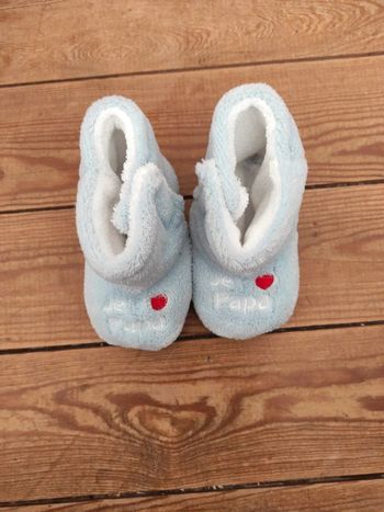 Chaussons bébés P17