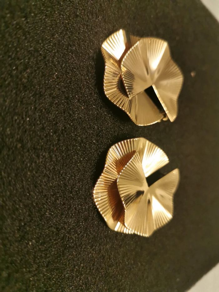 Boucles d'oreilles style bohème dorées - photo numéro 2