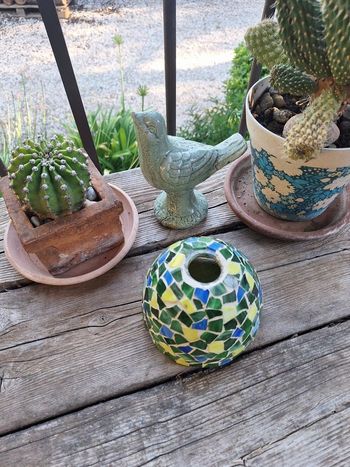 Abat jour platre et carreaux de céramique