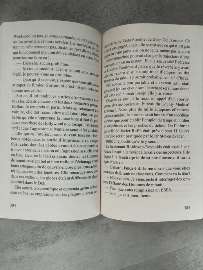 Livre les ténèbres et la nuit - photo numéro 3