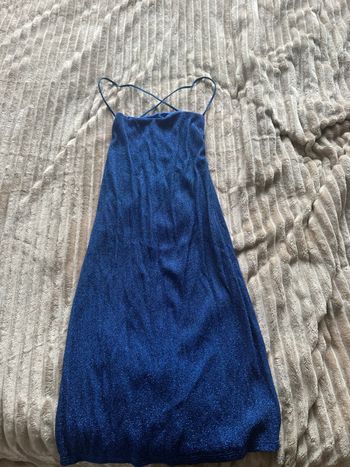 Robe bleu pailletée