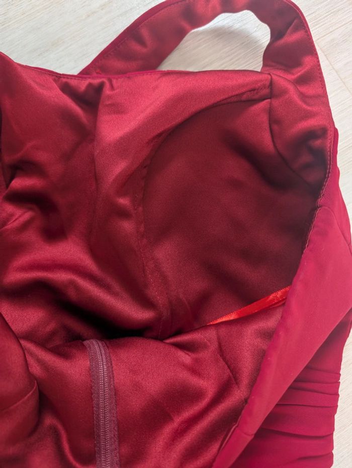 Jolie robe de cérémonie rouge - photo numéro 7