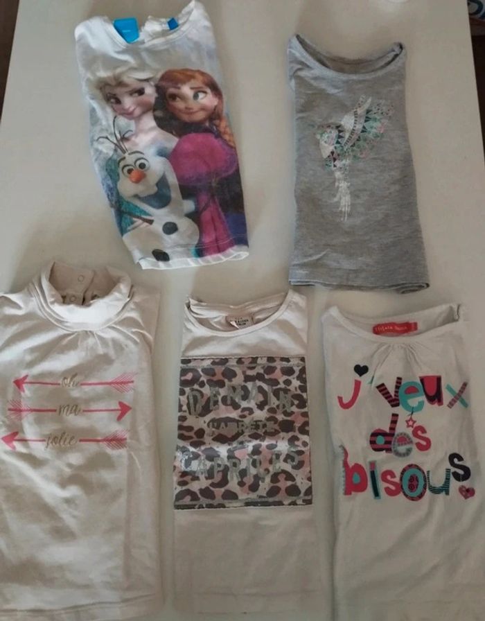 Lot de 5 maillots manches longues taille 2 ans