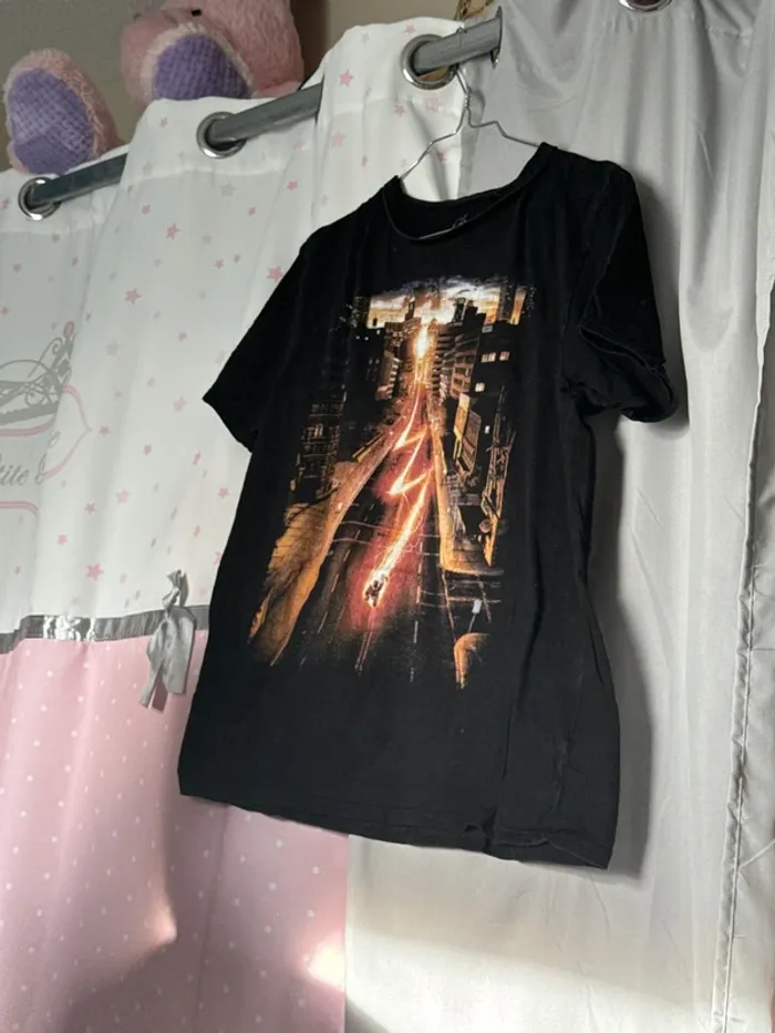 Tee-Shirt Flash