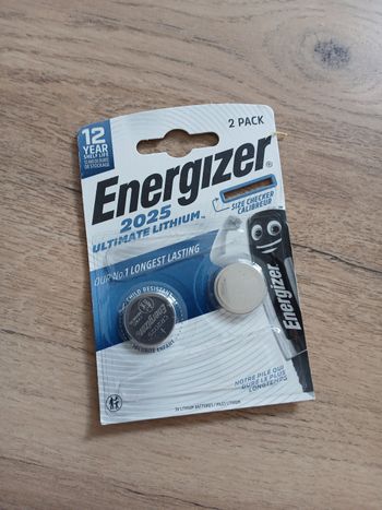 Pile bouton - neuf avec étiquettes