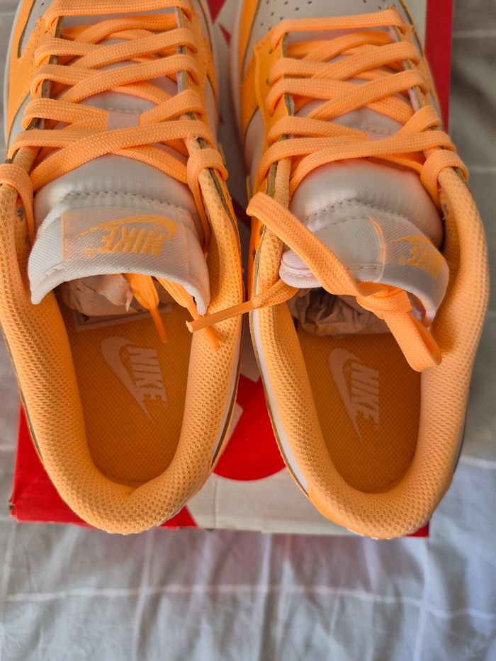 Dunk low peach taille 40,5 - photo numéro 3