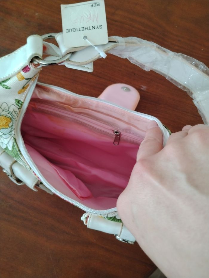 Petit Sac à main neuf - photo numéro 4