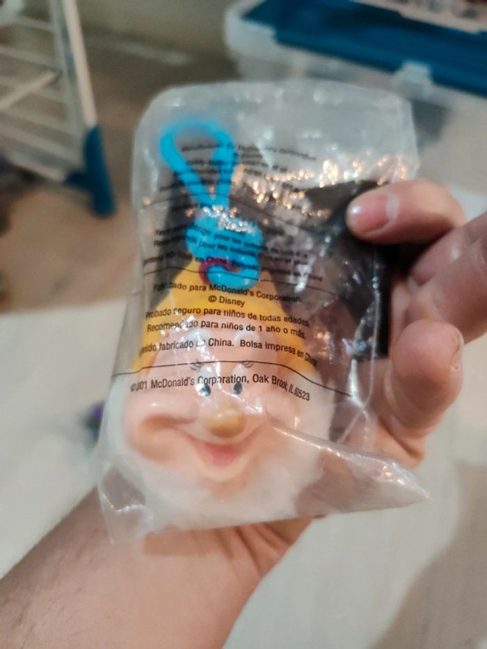 Figurine McDonald's blanche neige et les sept nains - photo numéro 7