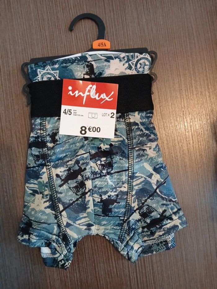 Lot de 2 boxers caleçons 4 ans