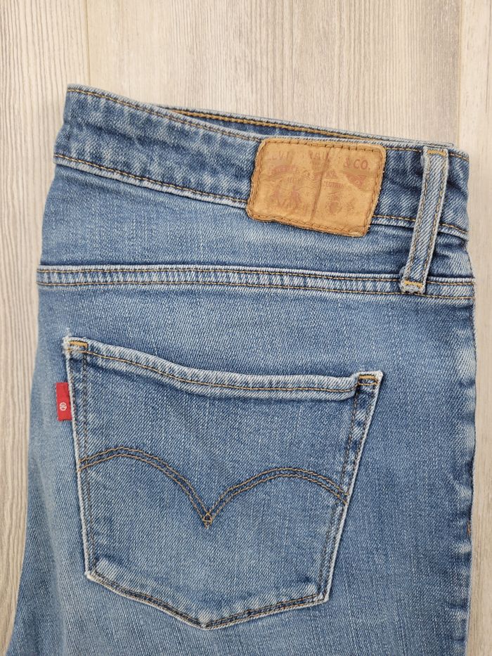 Jean Levi’s Skinny – Taille 31 – Bleu denim – Excellent état - photo numéro 2