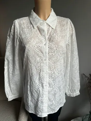 Chemise blanche arabesque