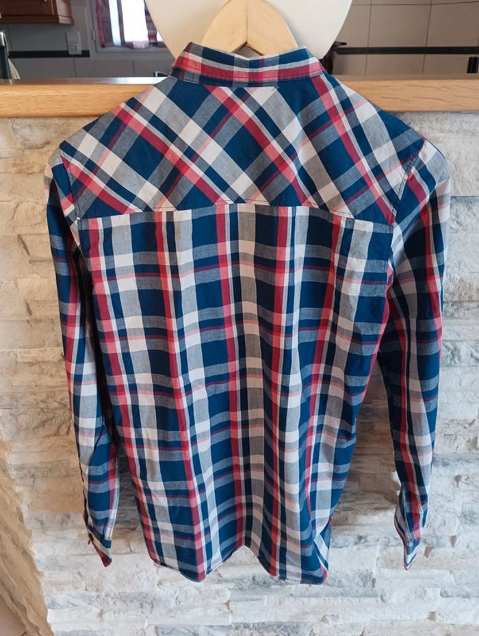 Chemise Tiffosi taille 13-14 ans en très bon état - photo numéro 4