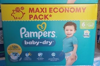 Couches pampers taille 6, 80 Couches. 