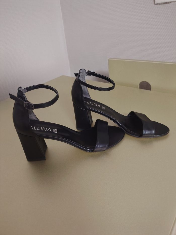 Chaussures à talon - photo numéro 7