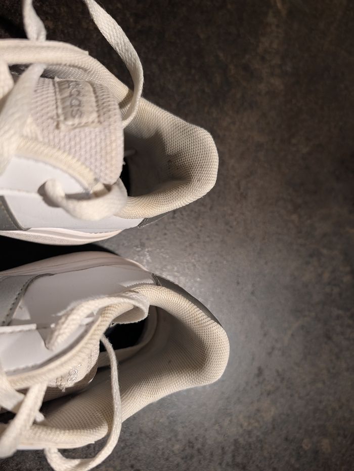 Basket blanche Adidas 37 1/3 - photo numéro 6