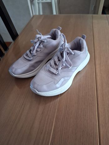 Basket pointure 38 parme 