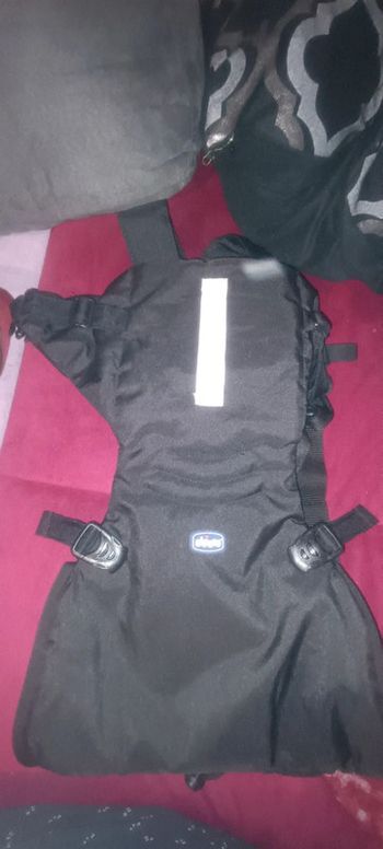 Porte-bébé noir Chicco