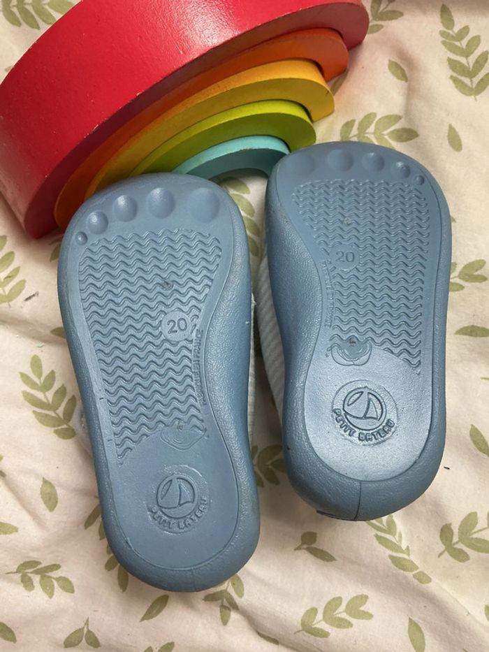 chaussons bleu et blanc petit bateau taille 20 - photo numéro 5