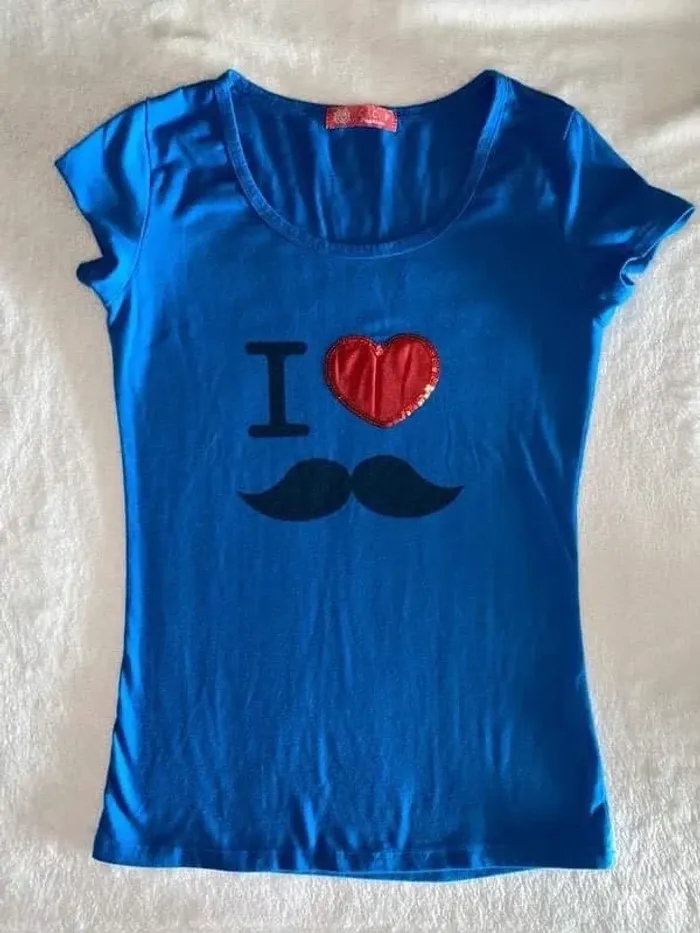 t-shirt s