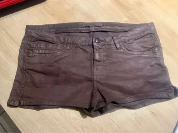 Short enduit marron Zara - Taille 42