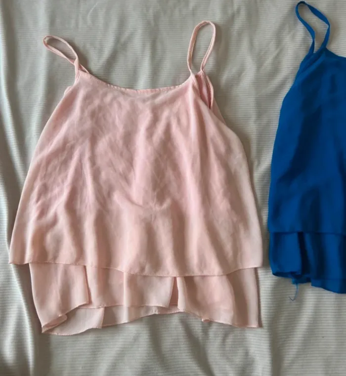 Lot de 2 débardeur petite bretelles rose et bleu taille M - photo numéro 4
