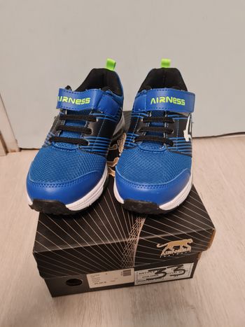 Baskets Airness P33 Neuves