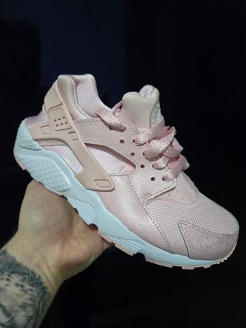 Nike huarache - taille 36,5 - neuves authentiques- rose