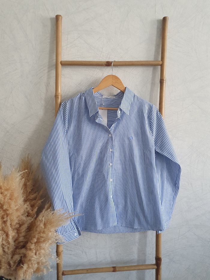 Chemise Taille M - photo numéro 2